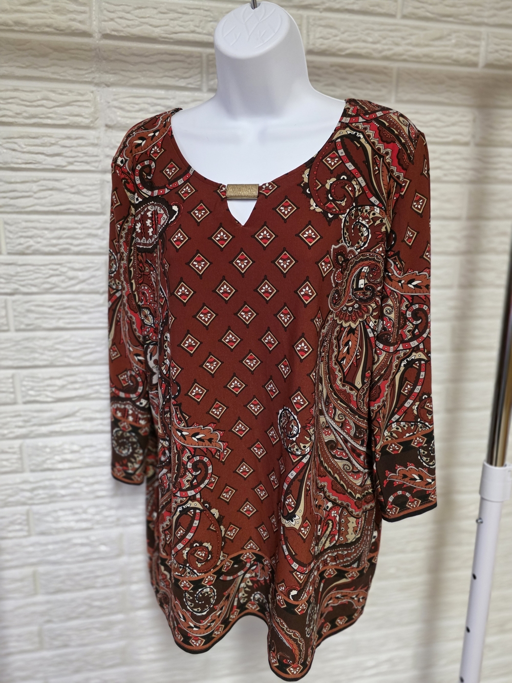 Dress Barn Rust Paisley & Diamond Print Long Sleeve Tunic